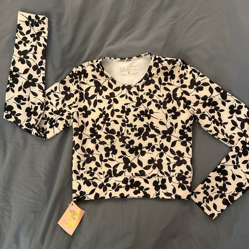Skatie Black and White Floral Swim Top